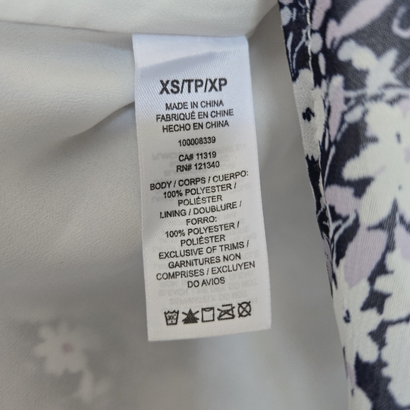 Dynamite Chiffon Floral Skirt in size xs - Picture 3 of 5